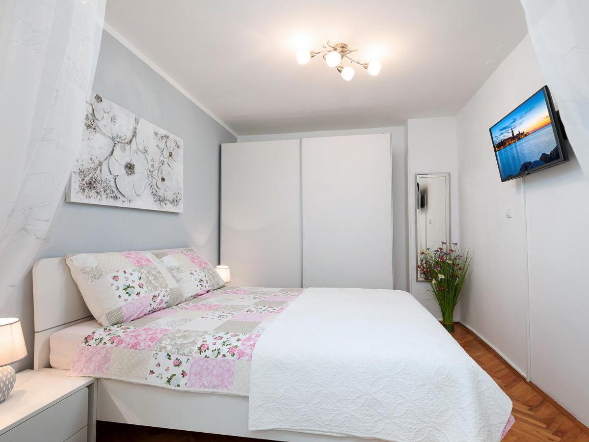 Apartment Manuel Poreč Buitenkant foto